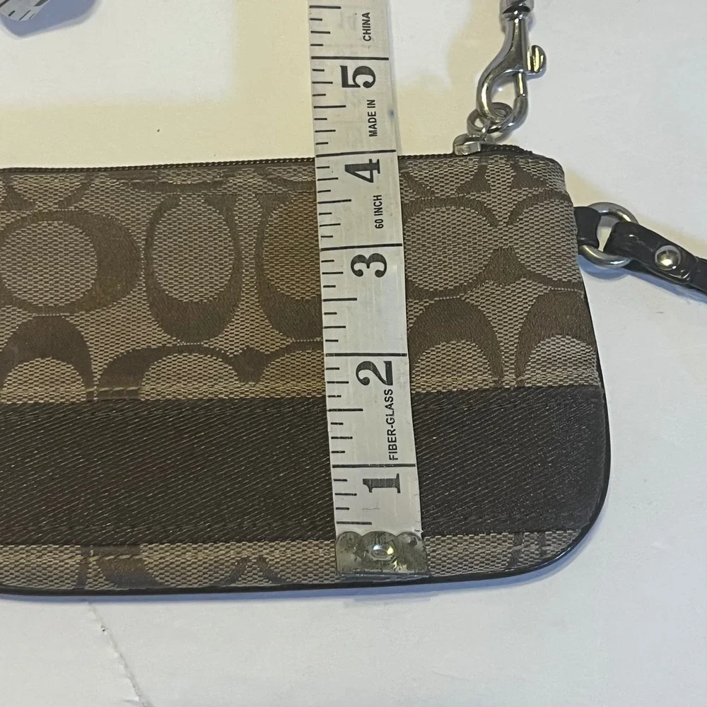 Coach‎ Wristlet Womens OS Brown Signature C Monogram Canvas Zip Pouch